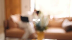 Izipizi Video