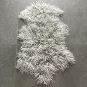 Curly Tibetan Sheepskin Rug Silver