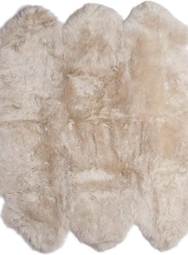 Silky Sexto Sheepskin Rug in Oyster