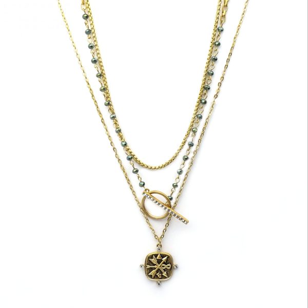 Short Gold 3 Layer Necklace with Alloy Pendant