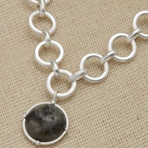 Envy Short Silver Link Necklace