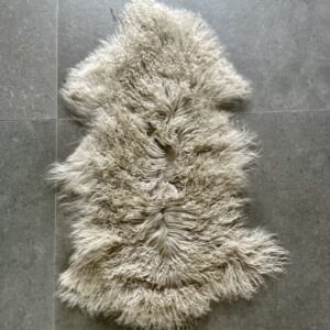 Curly Tibetan Sheepskin Rug Oyster