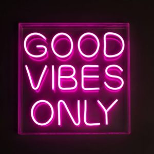 LED Neon Acrylic Box 'Good Vibes Only'