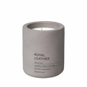 Fraga Satellite Royal Leather Scented Candle