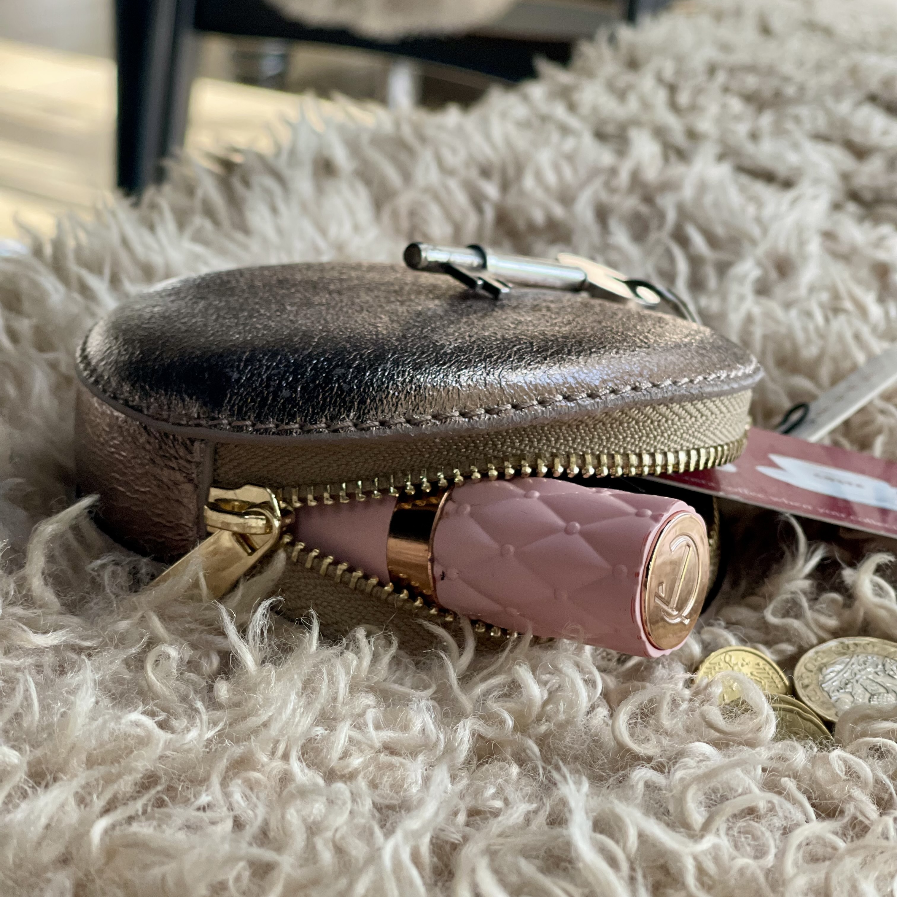 Gold Italian Leather Round Clip-On Coin Purse